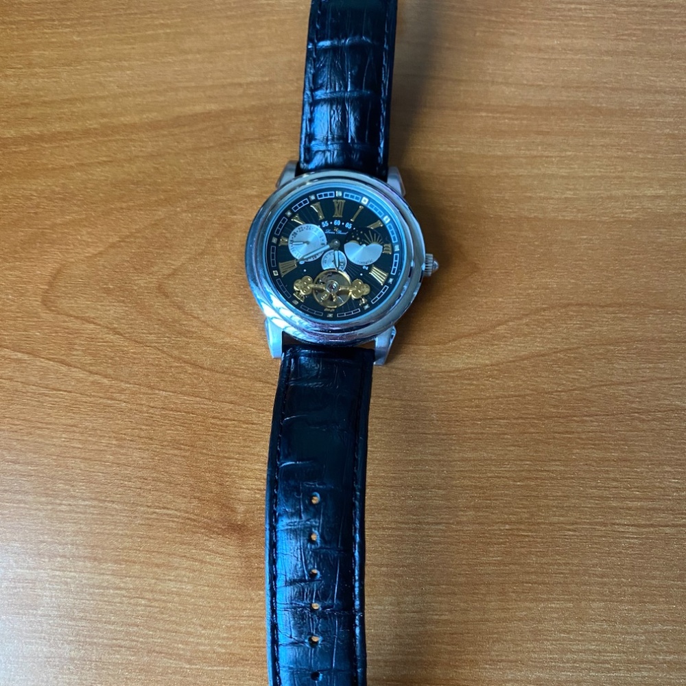 Lucien Piccard Automatic Watch 28116BK Used